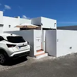 El Salto 37 - Rinnovata 2023, Piscina Riscaldata, Sole Tutto Il Giorno! Wi-fi, Massima Privacy, Ottima Posizione Villa Playa Blanca (Lanzarote)