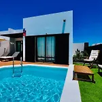 El Salto 37 - Rinnovata 2023, Piscina Riscaldata, Sole Tutto Il Giorno! Wi-fi, Massima Privacy, Ottima Posizione Villa Playa Blanca (Lanzarote)