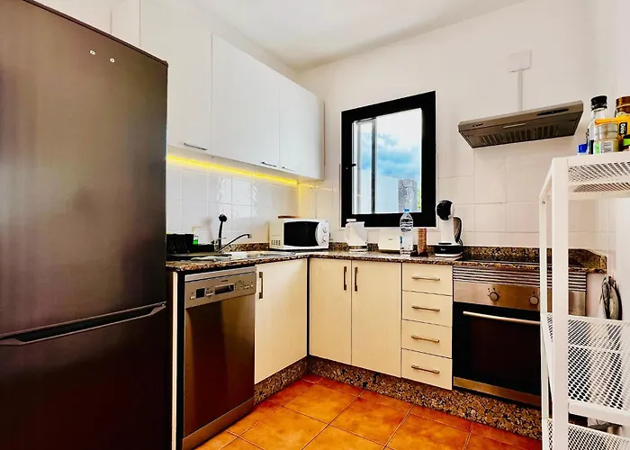 El Salto 37 - Rinnovata 2023, Piscina Riscaldata, Sole Tutto Il Giorno! Wi-fi, Massima Privacy, Ottima Posizione Playa Blanca